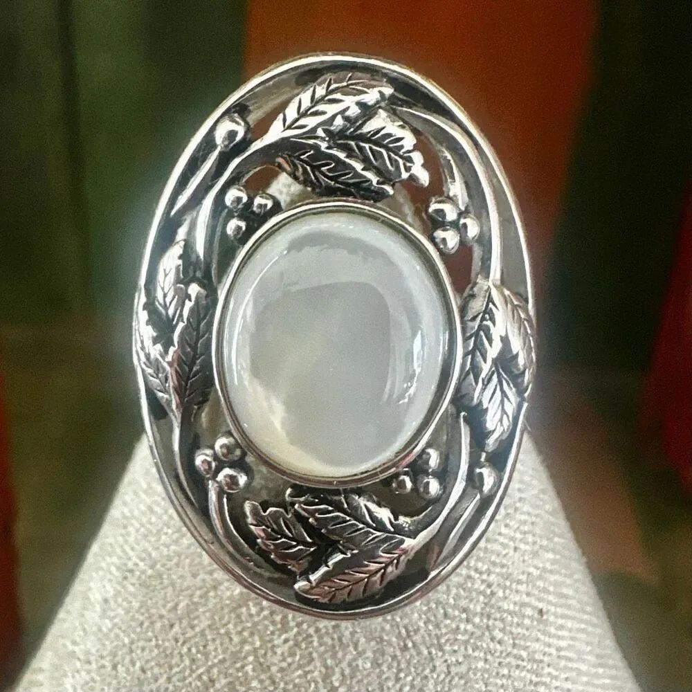 BBJ Sterling Silver Baroque Pearl Statement Ring